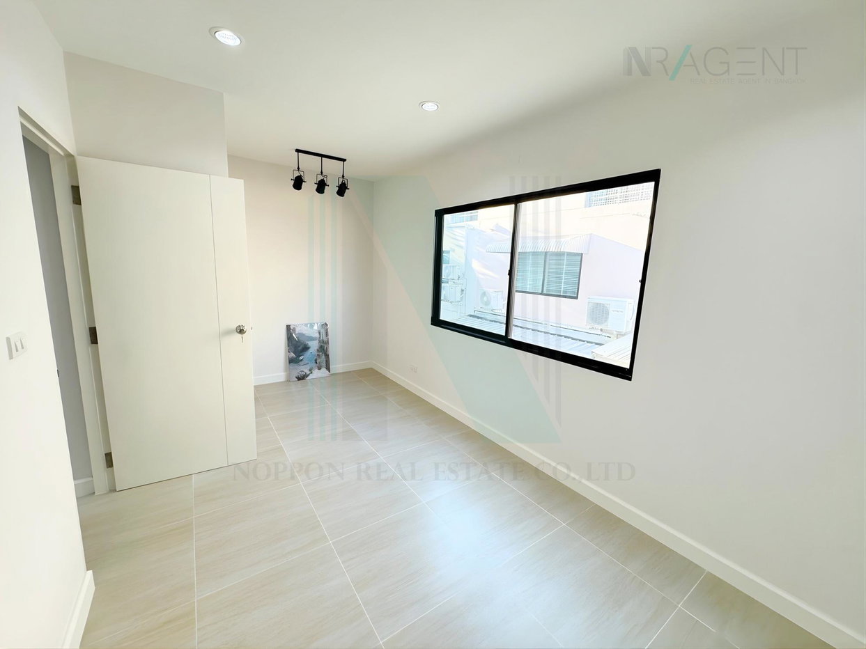 รูป 📌 ขายทาวน์เฮาส์ โครงการ บ้านกลางเมือง พหลโยธิน 50 3 ชั้น 3 ห้องนอน 3 ห้องน้ำ - รูปที่ 6/8