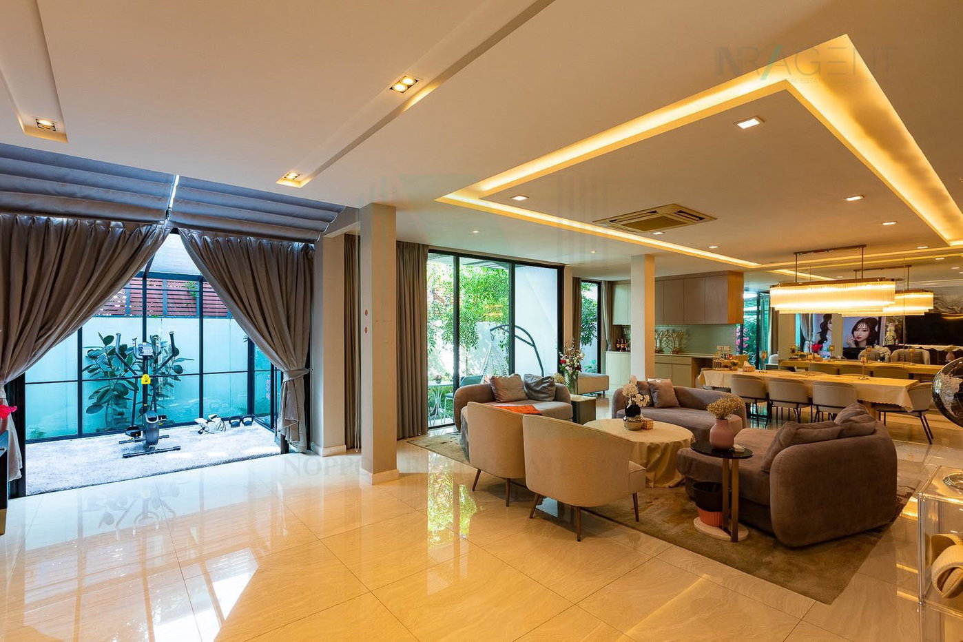 รูป 📌 ขายบ้านเดี่ยว โครงการ ดิ เอวา เรสซิเดนซ์ สุขุมวิท 3 ชั้น 3 ห้องนอน 4 ห้องน้ำ - รูปที่ 3/8