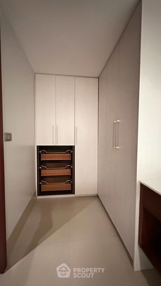 picture 3-BR Condo 265 Sqm On 17th Floor, Le Raffine Jambunuda Sukhumvit 31, BTS Phrom Phong (ID 2081471) - 7/10
