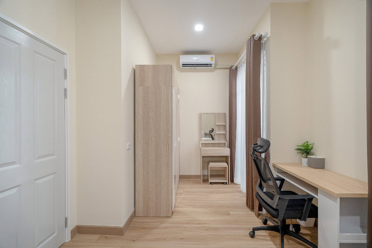picture Golden Town Future - Rangsit House For Rent / Line : @mintocondo - 7/30