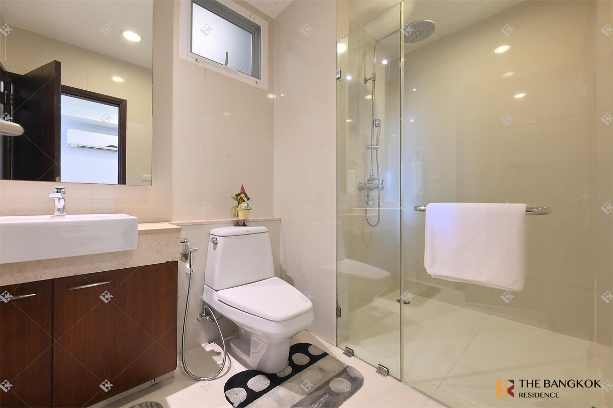 picture Piyathip Place Easy Travel, Fully Utilized Space - 7/10