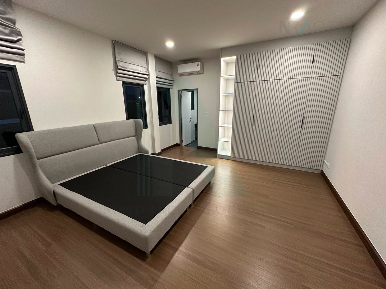 รูป 📌 ให้เช่าบ้านเดี่ยว 2 ชั้น เดอะ ซิตี้ บางนา 4 ห้องนอน 5 ห้องน้ำ - รูปที่ 6/8