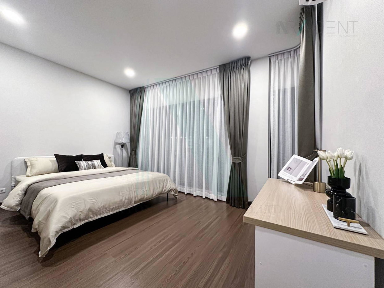 รูป 📌 ให้เช่าบ้านเดี่ยว 2 ชั้น เดอะ ซิตี้ บางนา 4 ห้องนอน 3 ห้องน้ำ - รูปที่ 5/8