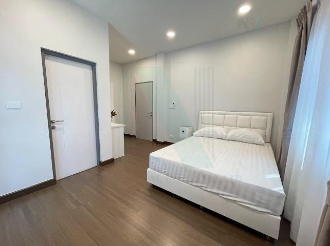 รูป 📌 ให้เช่าบ้านเดี่ยว 2 ชั้น เดอะ ซิตี้ บางนา 4 ห้องนอน 5 ห้องน้ำ - รูปที่ 7/8