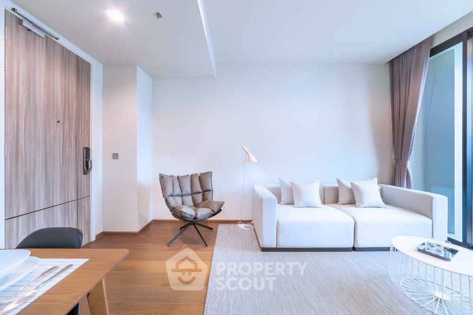 picture 1-BR 44 Sqm High-Floor At Ideo Q Sukhumvit 36, 400m to BTS Thong Lor (ID 3146953) - 3/8