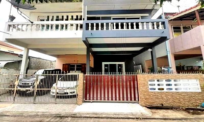 ทาวน์โฮม โรงเรียนนานาชาติสิงคโปร์นนทบุรี (เอสไอเอสบี วิทยาเขตนนทบุรี) : 📌 ขายทาวน์เฮาส์ โครงการ บ้านศิวภา 2 ชั้น 3 ห้องนอน 2 ห้องน้ำ
