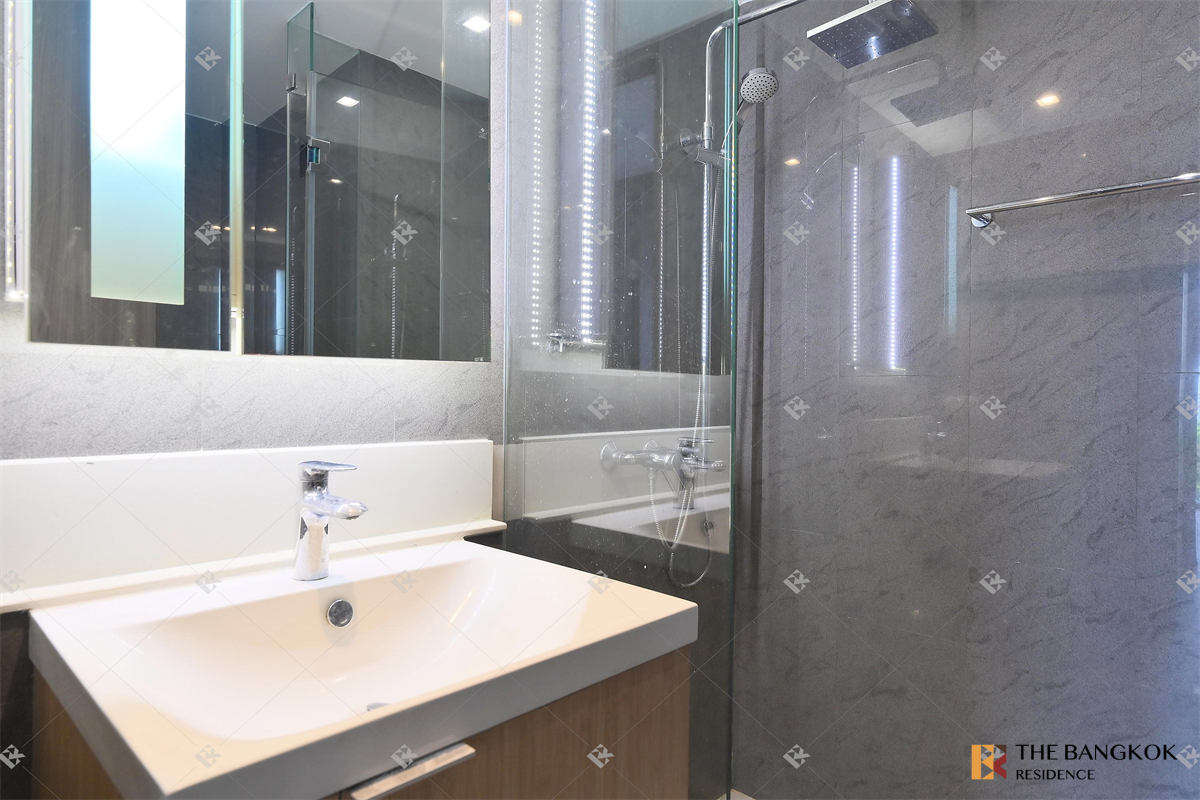 picture Easy Start with a City Dweller Lifestyle Urbitia Thonglor 36 near BTS Thong Lo - 5/10