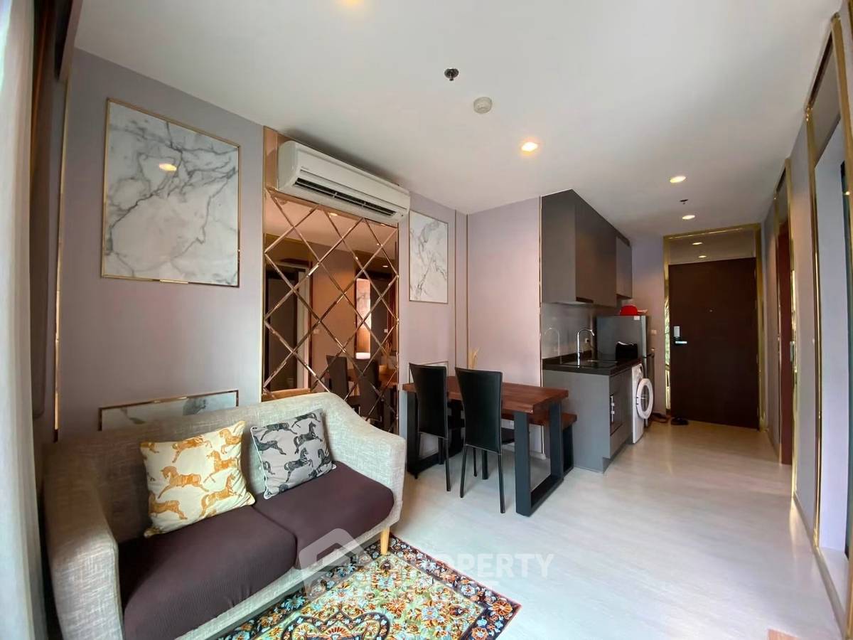 picture 2-BR 42 Sqm Condo At Rhythm Asoke, 300m to MRT Phra Ram 9 (ID 3144050) - 2/12