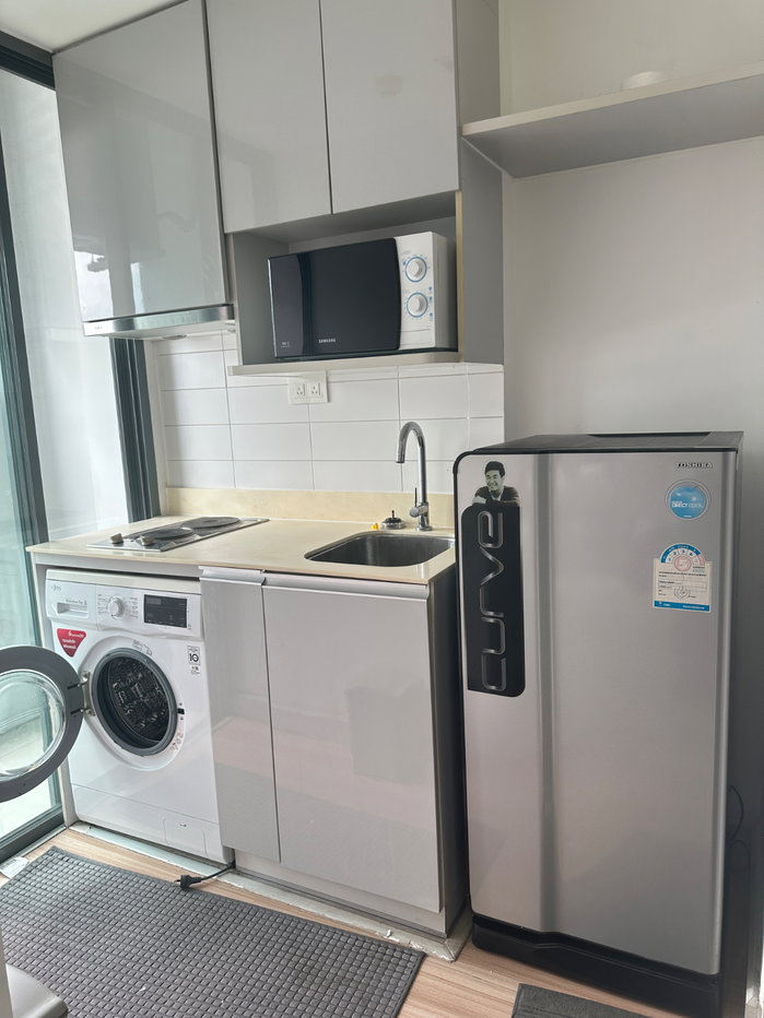picture Available & Ready to move in! ✨🥰 12,000 THB | Next to BTS On Nut (30 m) | IDEO Mobi Sukhumvit 81 | Contact Line ID: katk03 - 12/17