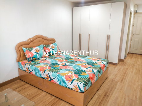 Urgent Sale! Stunning 32 Sq.M. Unit at Regent Home 22 Sukhumvit 85. Prime Location! Easy Travel, Close to BTS On Nut & Expressway.