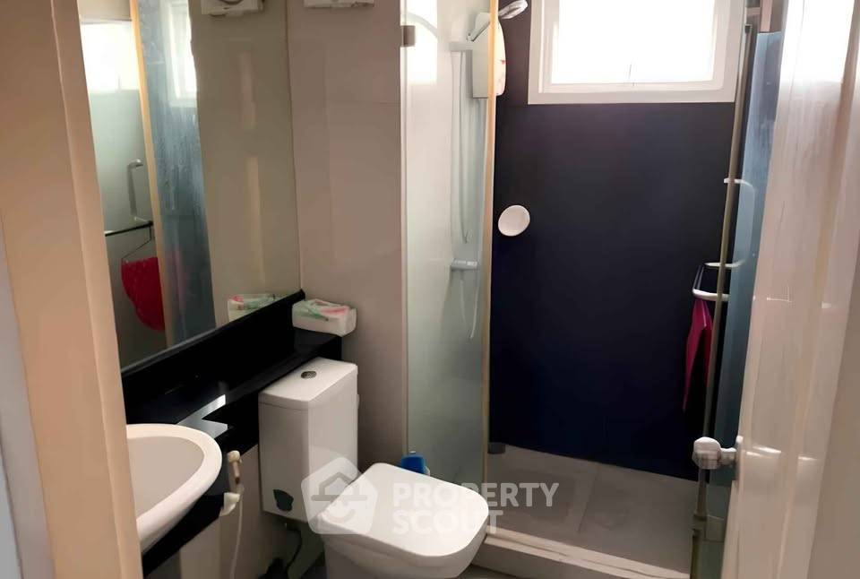 picture 2-BR Condo For Rent, Chateau In Town Ratchada 20, MRT Sutthisan 100m (ID 3147106) - 4/5