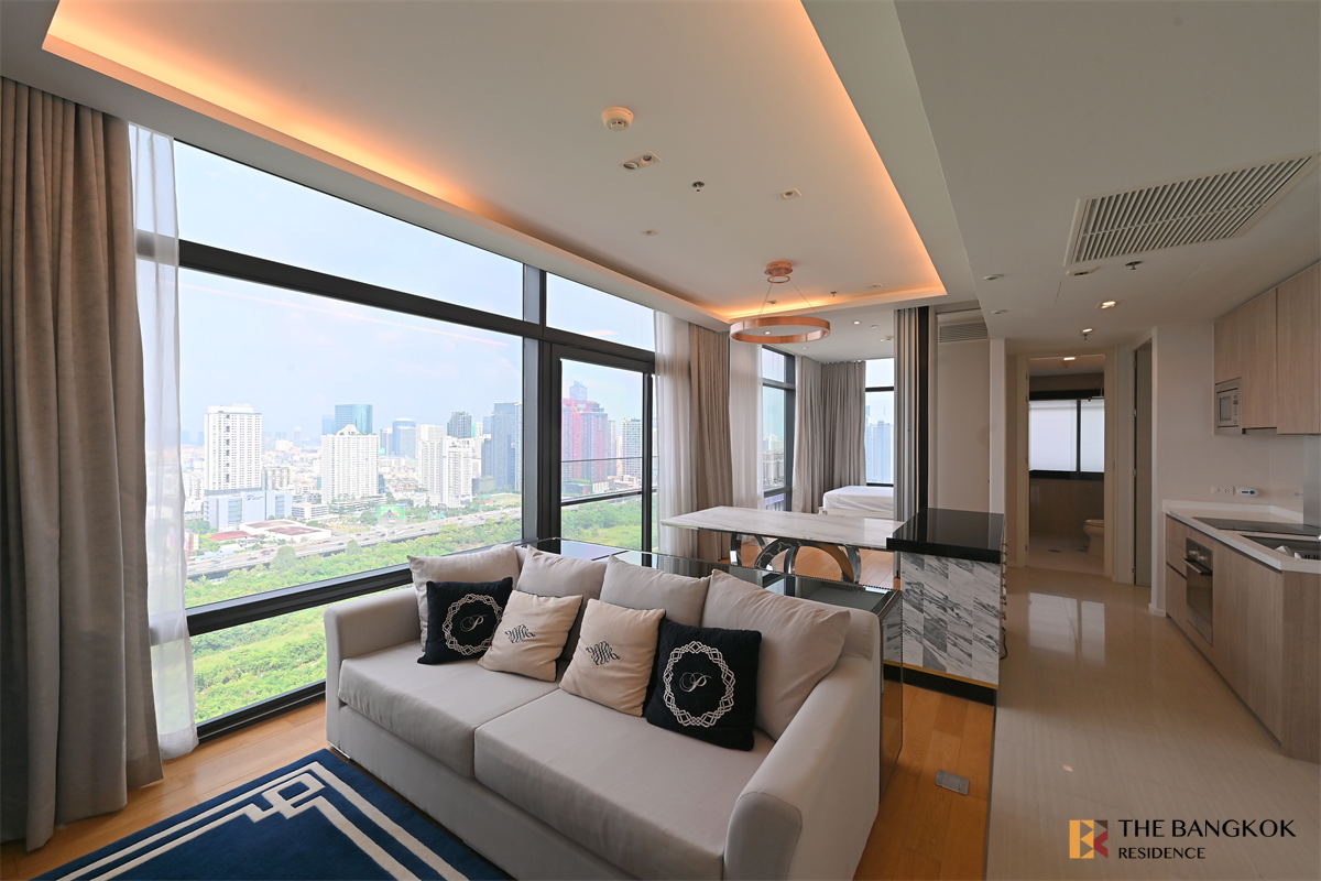 picture Circle Living Prototype Ultimate Luxury Lifestyle with Convenience - 5/10