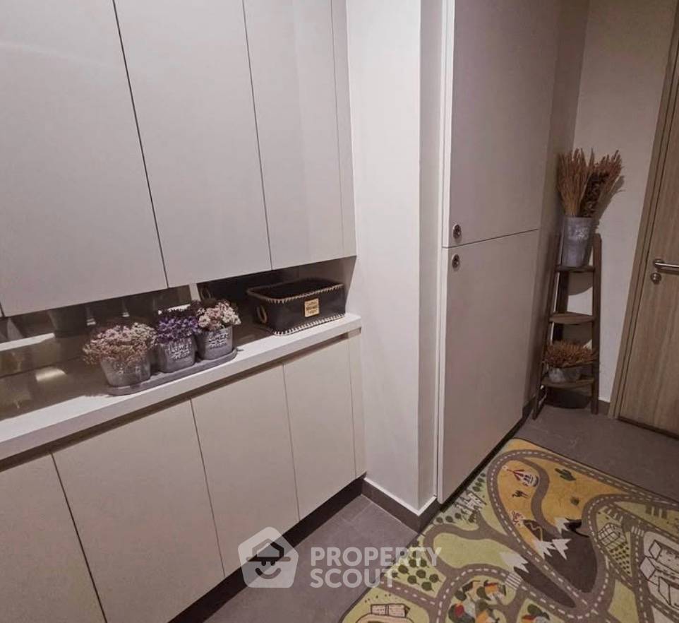 รูป คอนโด 1 ห้องนอน Noble Ploenchit ใกล้ BTS เพลินจิต 100 ม. (ID 3143609) - รูปที่ 2/6