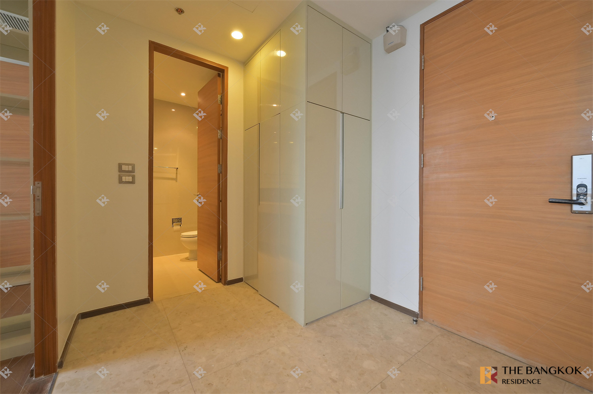 picture The Address Sukhumvit 28 near BTS Phrom Phong - 6/10