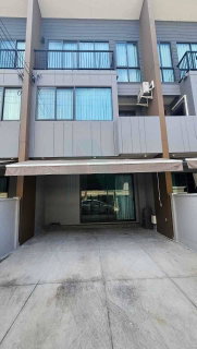 📌 ขายทาวน์เฮาส์ โครงการ บ้านกลางเมือง สุขุมวิท-อ่อนนุช 3 ชั้น 3 ห้องนอน 3 ห้องน้ำ