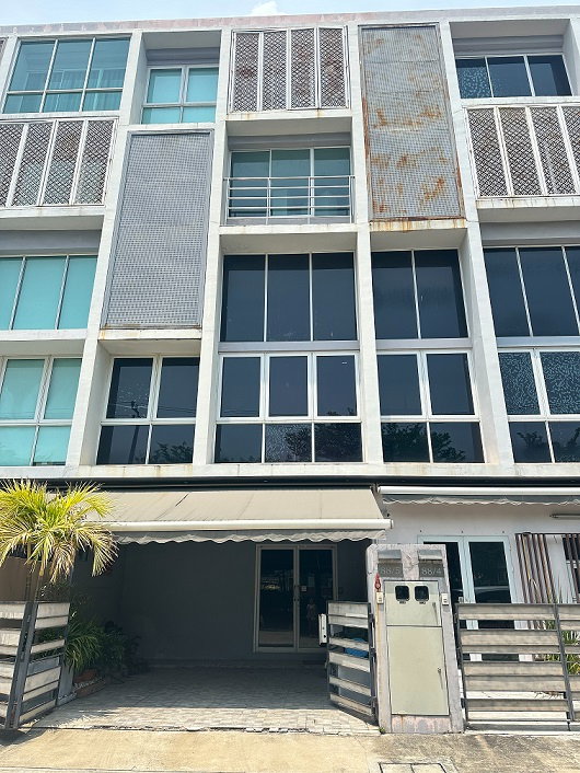 รูป อาคารพาณิชย์ 20.6 ตร.ว. เขตยานนาวา สามารถทำเป็นโฮมออฟฟิศ - รูปที่ 1/6