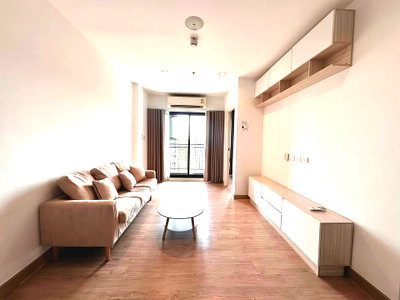 Condos for rent : Condo for Rent at Thana Astoria (A6907125)