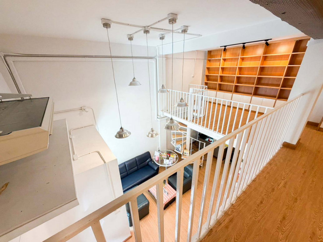 picture Office space for rent, 1.5 stories, Soi Chan 16. Ready to use as an office. - 3/8