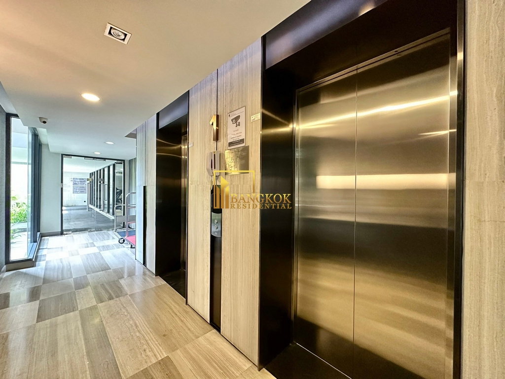 picture Klass Sarasin | Spacious 2 Bedroom Condo in Ratchadamri - BR60436CD - 18/23