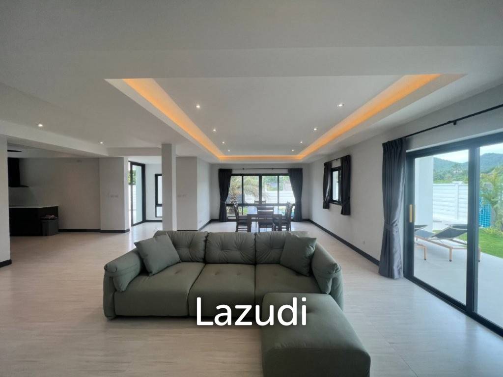 รูป SOI 102 : 2 storey luxury 4 bed pool villa - รูปที่ 2/47