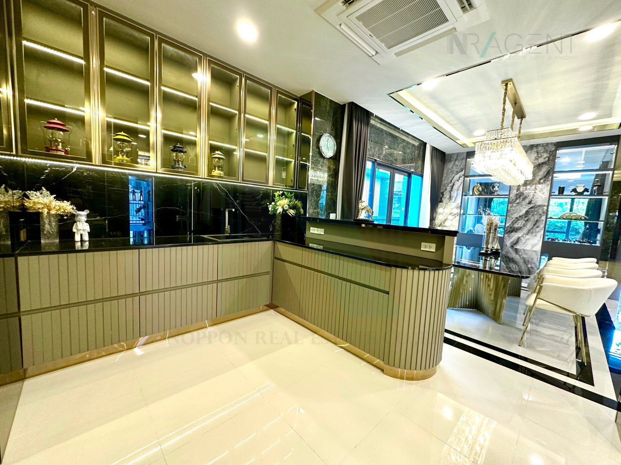 รูป 📌 ให้เช่าบ้านเดี่ยว 2 ชั้น เดอะ ซิตี้ ปิ่นเกล้า - บรมฯ 2 5 ห้องนอน 6 ห้องน้ำ - รูปที่ 3/8