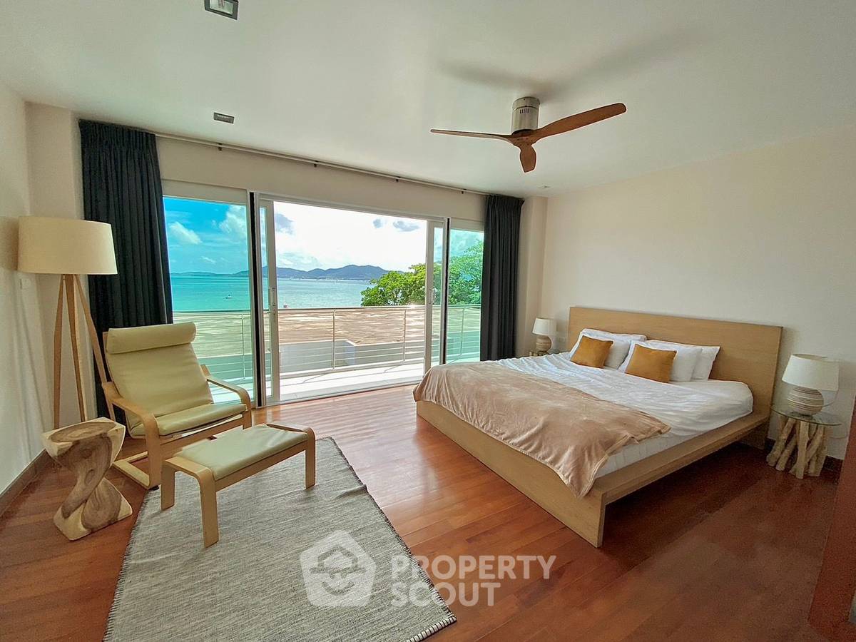 รูป คอนโด 4 ห้องนอน 270 ตร.ม. ให้เช่า วอเตอร์ไซด์ คอนโดมิเนียม ใกล้เคปพันวา (ID 3144324) - รูปที่ 9/17