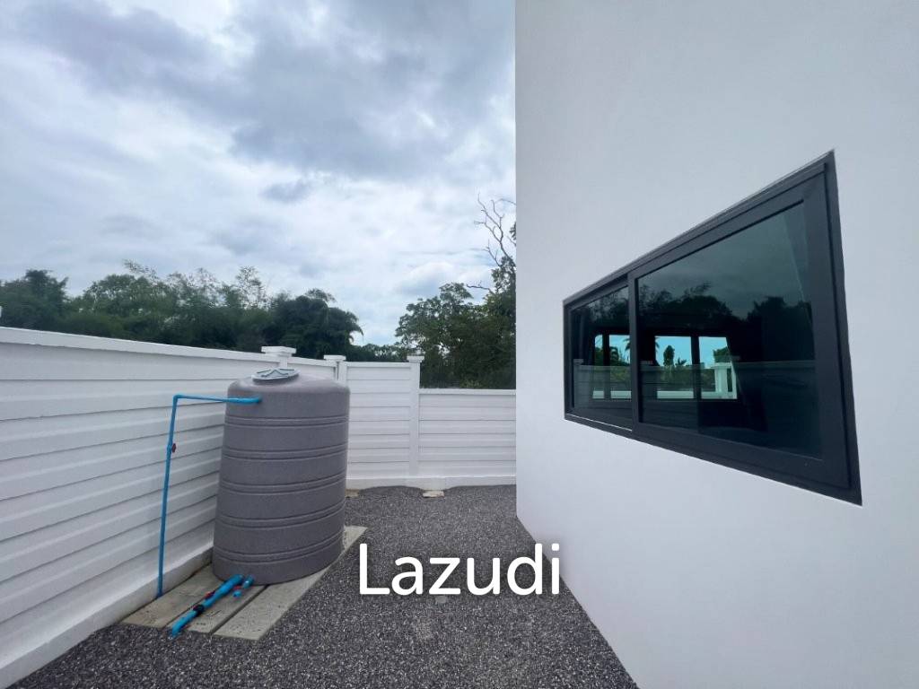 รูป SOI 102 : 2 storey luxury 4 bed pool villa - รูปที่ 42/47