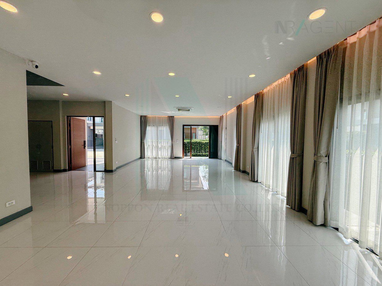 รูป 📌 ขายบ้านเดี่ยว โครงการ เดอะ ซิตี้ บางนา 2 ชั้น 5 ห้องนอน 6 ห้องน้ำ - รูปที่ 2/8