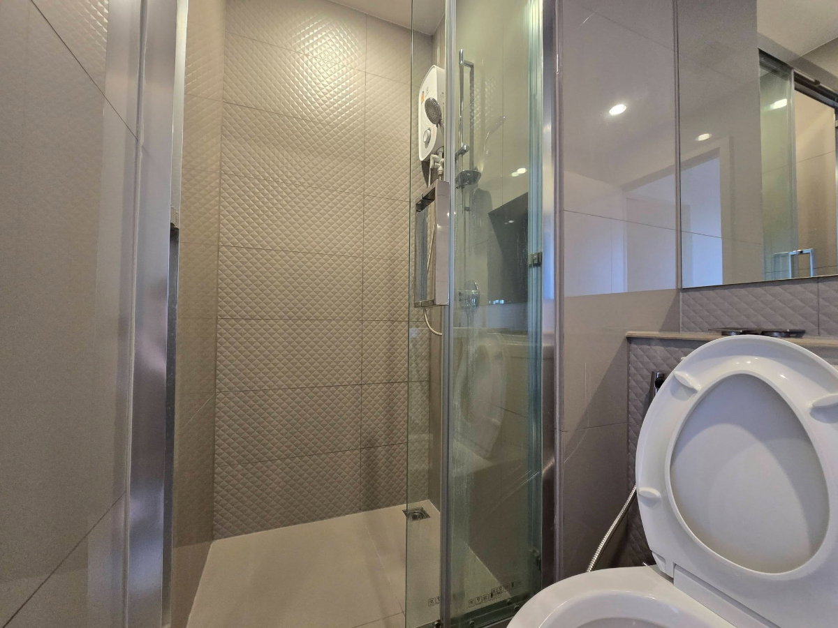 picture 📢 Condo for Rent | The Privacy Thapra Interchange ✨ Fully furnished unit with washing machine, ready to move in! 📍 The Privacy Thapra Interchange - 4/8