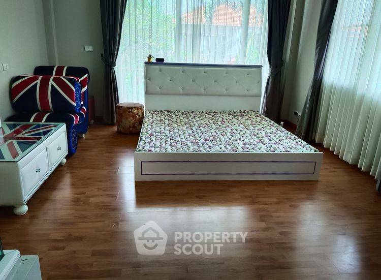 picture Pet-Friendly 4-BR House 230 Sqm, Laddarom Chaiyaphruk-Chaengwattana (ID 3145806) - 5/7