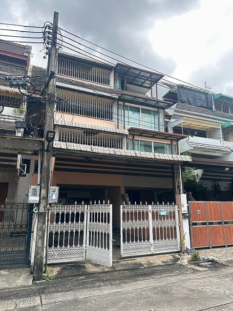 รูป ขายทาวน์เฮ้าส์ 3 ชั้น 33.7 ตร.ว. มีชั้นลอย เขตดุสิต - รูปที่ 1/6