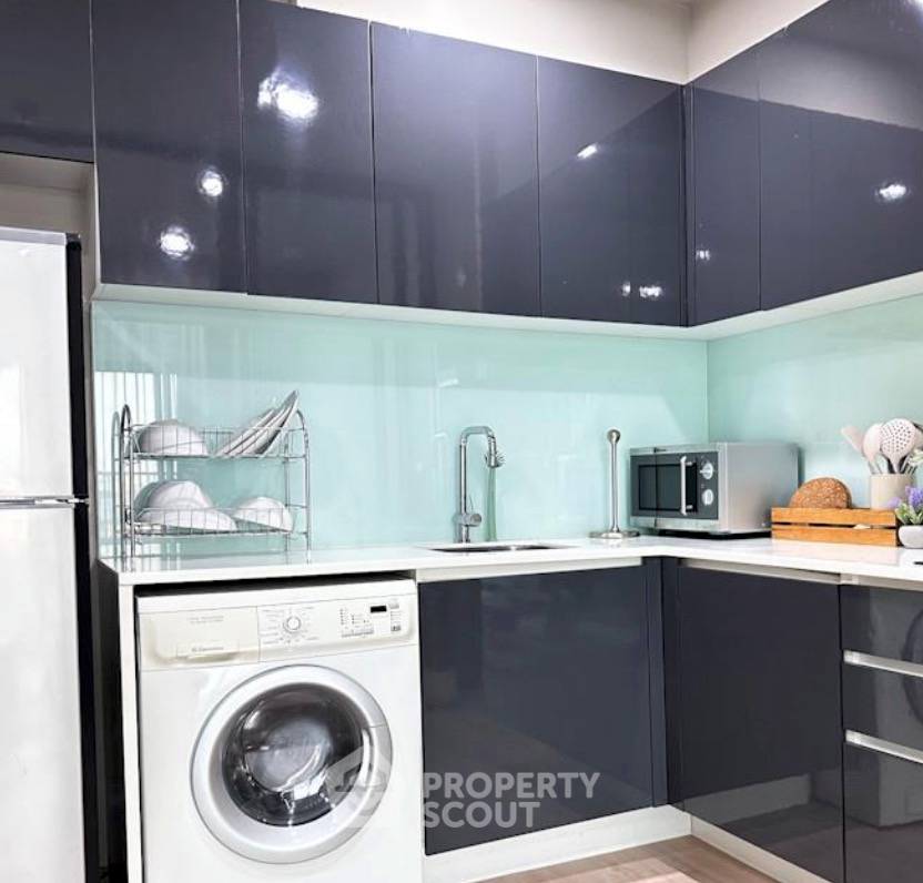 รูป คอนโด 1 ห้องนอน 75 ตร.ม. โนเบิล รีวีล เอกมัย ใกล้ BTS เอกมัย 200 ม. (ID 3141947) - รูปที่ 2/4