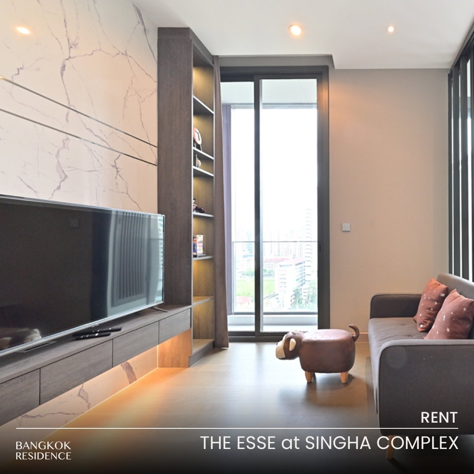 รูป เช่าคอนโด 🌃 The Esse at Singha Complex 1นอน 35ตร.ม. 30K 💎 แรร์! ห้องสวย ราคาดี ใกล้ MRT เพชรบุรี    - รูปที่ 1/10