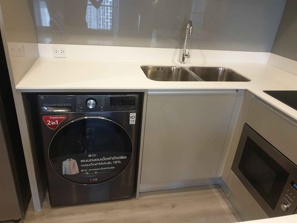 picture Condo for rent at The Politan Rive, size 52 sq.m., on the 21st floor - 10/12