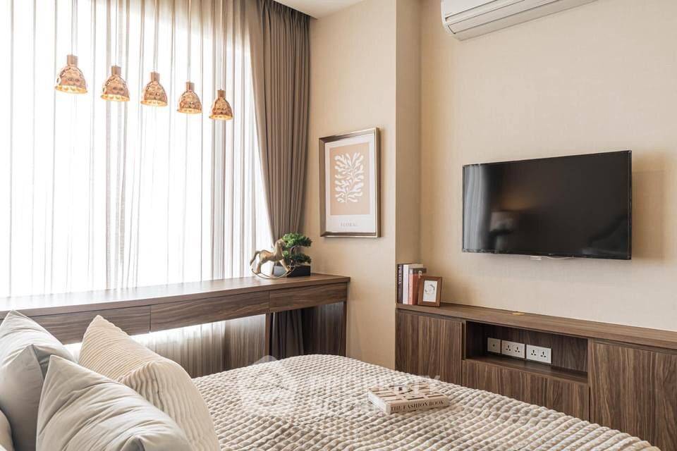 picture 3-BR 160 Sqm High-Floor At Menam Residences, Wat Phraya Krai (ID 1530489) - 12/16