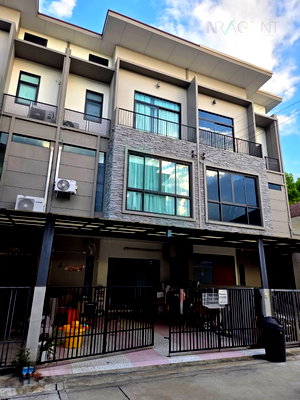 Townhouses for sale Big C Ratchaphruek : 📌 For Sell Town house BAAN PIEAMSUK PINKLAO-KANJANAPISEK 3-story 3 bedroom 3 bathroom