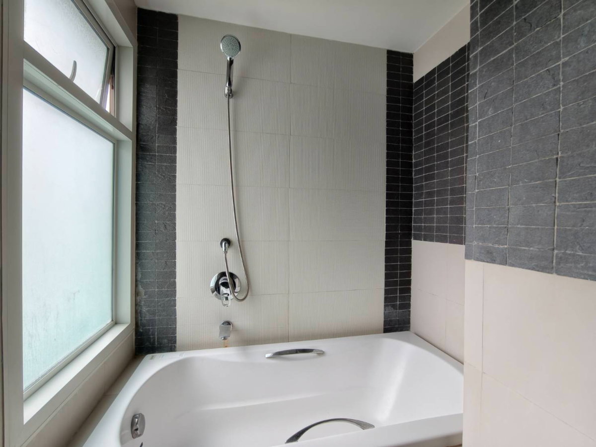 รูป คอนโด ให้เช่า : Condo the crest sukhumvit49 (( ทองหล่อ thonglor)) MK-02 line @livingbkk - รูปที่ 10/13