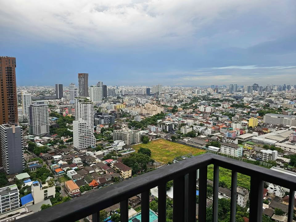 รูป ให้เช่าห้องใหม่เอี่ยม 2 นอน 2 น้ำ 57 ตรม.The Saint residences ห้าแยกลาดพร้าว ราคา 32,000 บ/ด โทรฯ 065230364 ไลน์ไอดี: jeabnwcd_3 - รูปที่ 15/25