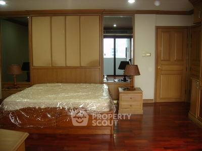 picture 4-BR 364 Sqm On 22nd Floor At Arunroj Tower, Near BTS Asoke (ID 512386) - 17/20