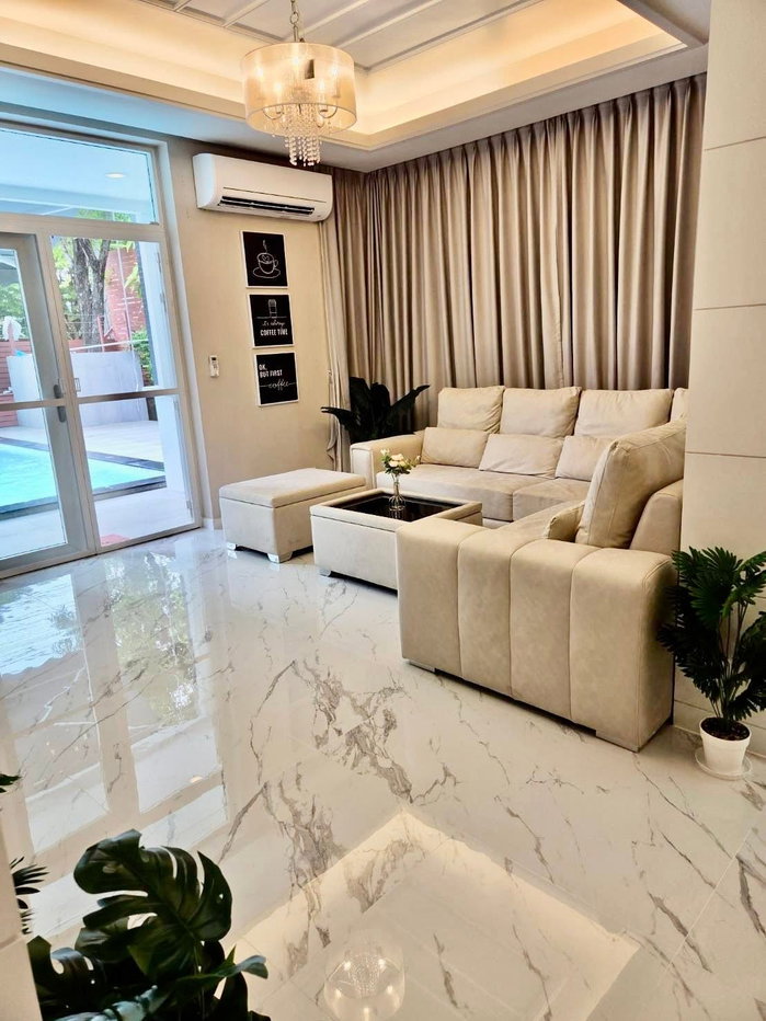 รูป ให้เช่าบ้านเดี่ยว วรารมย์ พรีเมี่ยม วัชรพล-จตุรโชติ พร้อมว่ายน้ำส่วนตัว แต่งสวย พร้อมอยู่ - รูปที่ 6/11