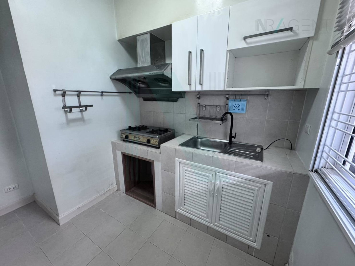 รูป 📌 ขายทาวน์เฮาส์ โครงการ บ้านกลางเมือง เอสเซ้นส์ ศรีนครินทร์ 3 ชั้น 3 ห้องนอน 3 ห้องน้ำ - รูปที่ 4/8
