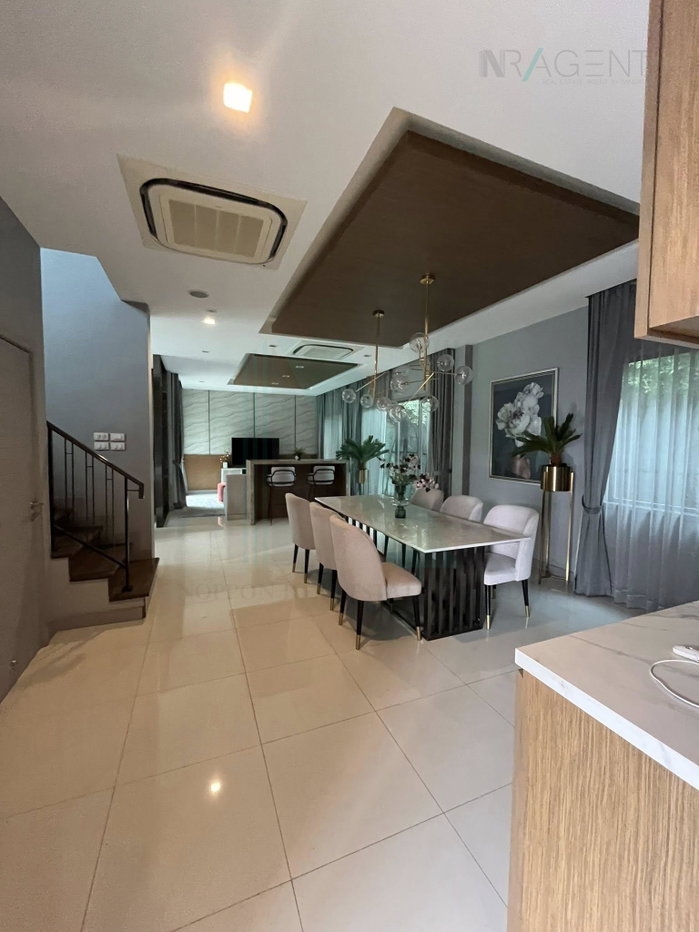 รูป 📌 ขายบ้านเดี่ยว โครงการ บางกอก บูเลอวาร์ด ซิกเนเจอร์ ลาดพร้าว - เสรีไทย 2 ชั้น 3 ห้องนอน 4 ห้องน้ำ - รูปที่ 2/8