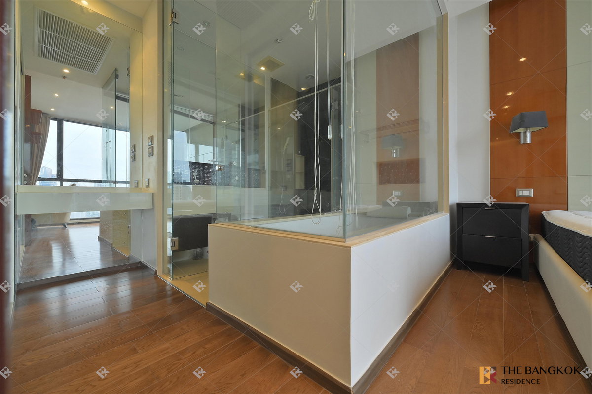 picture Rental Condo ð The address sukhumvit 28, High Floor Unit, Near BTS phrom phong - 7/10