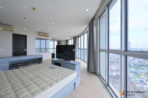 Sky Walk Residences (Phra Khanong) Luxury Unit, Ready for You Without the Wait near BTS Phra Khanong