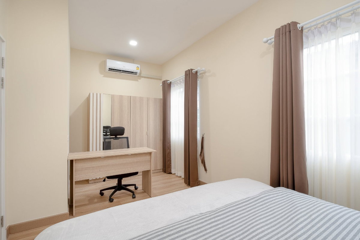 picture Golden Town Future - Rangsit House For Rent / Line : @mintocondo - 11/30