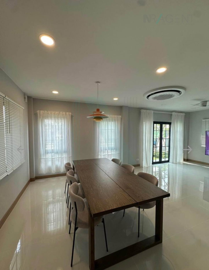 รูป 📌 ให้เช่าบ้านเดี่ยว 2 ชั้น เซนโทร บางนา 4 ห้องนอน 5 ห้องน้ำ - รูปที่ 3/8