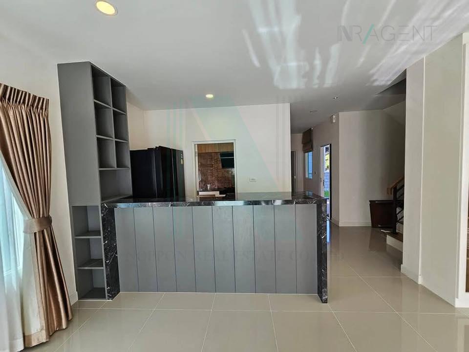 รูป 📌 ขายบ้านเดี่ยว โครงการ เซนโทร บางนา-วงแหวน 2 ชั้น 4 ห้องนอน 4 ห้องน้ำ - รูปที่ 5/8