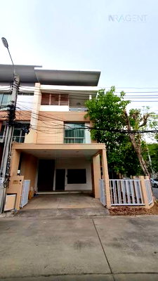 ทาวน์โฮม นนทบุรี : 📌 ขายทาวน์โฮม โครงการ ภัทร โมทาวน์ 3 ชั้น 3 ห้องนอน 4 ห้องน้ำ