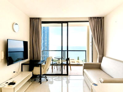คอนโดให้เช่า : ⛵ Riviera Wongamat ⛵ Sea view / 15F / 50sqm / 1bedroom >> THB25,000/month彡