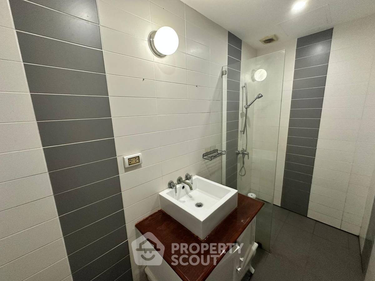รูป คอนโด 1 ห้องนอน ขนาด 31 ตร.ม. ขาย The Club House พรตํามากน (ID 2101316) - รูปที่ 8/9